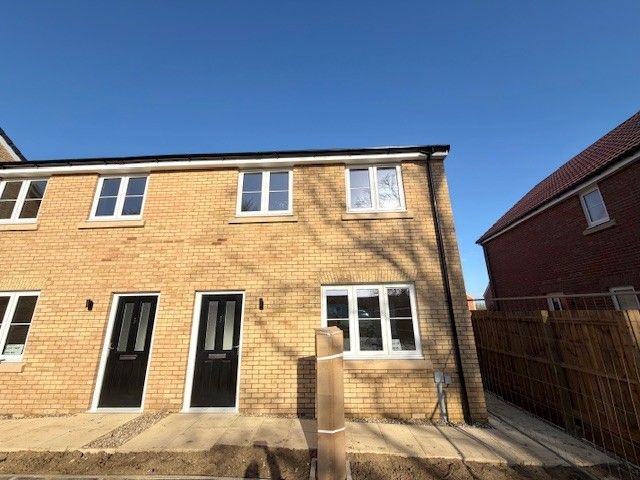 Property photo 1 of 9 Front