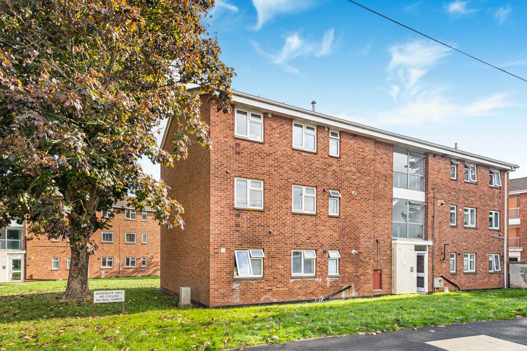 Property photo 1 of 13