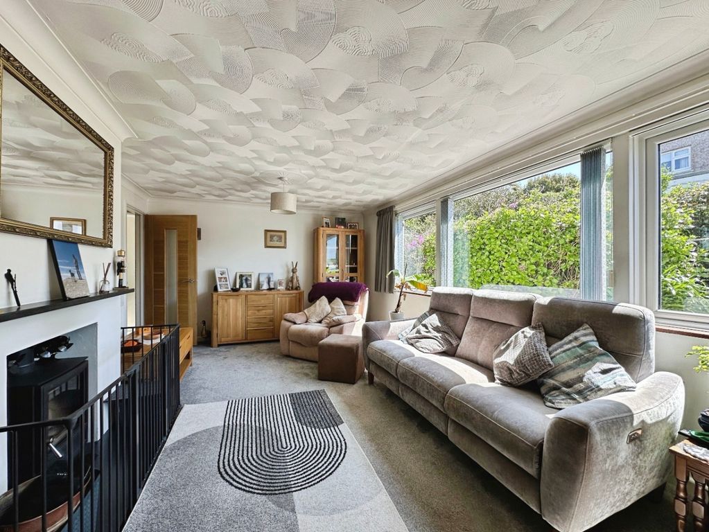 Property photo 3 of 27 51171410
