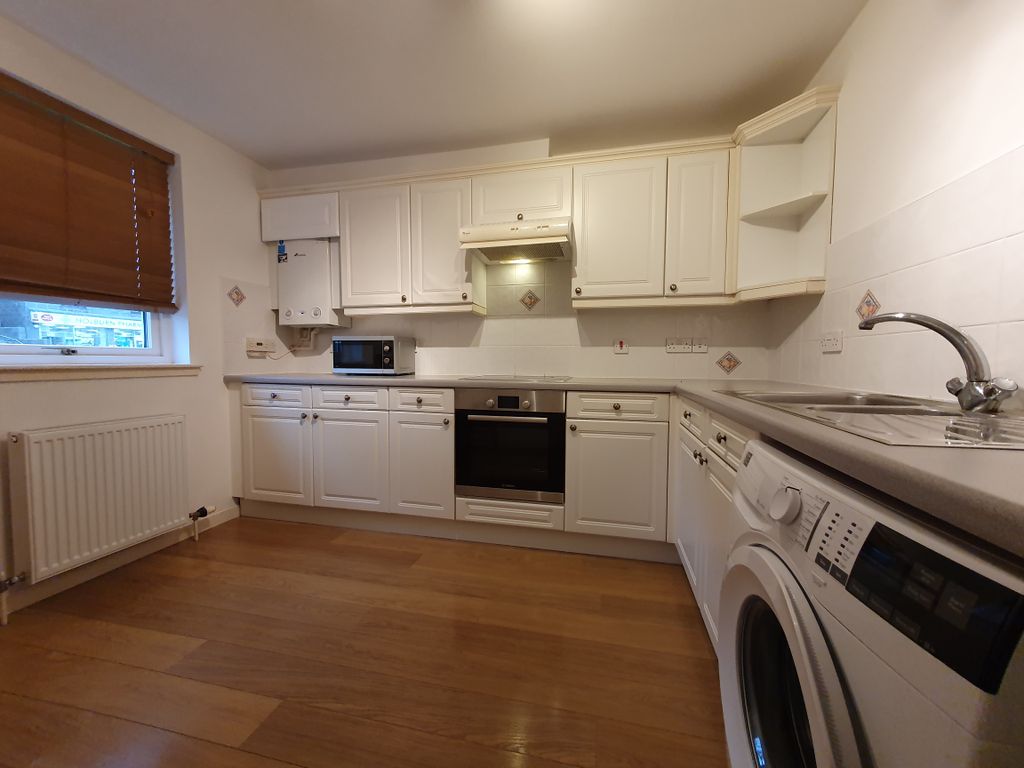 Property photo 2 of 13 Kitchen