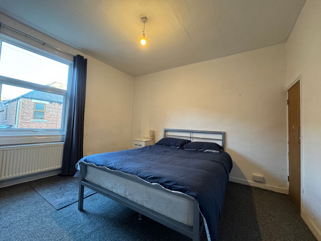 Property photo 2 of 6 Image