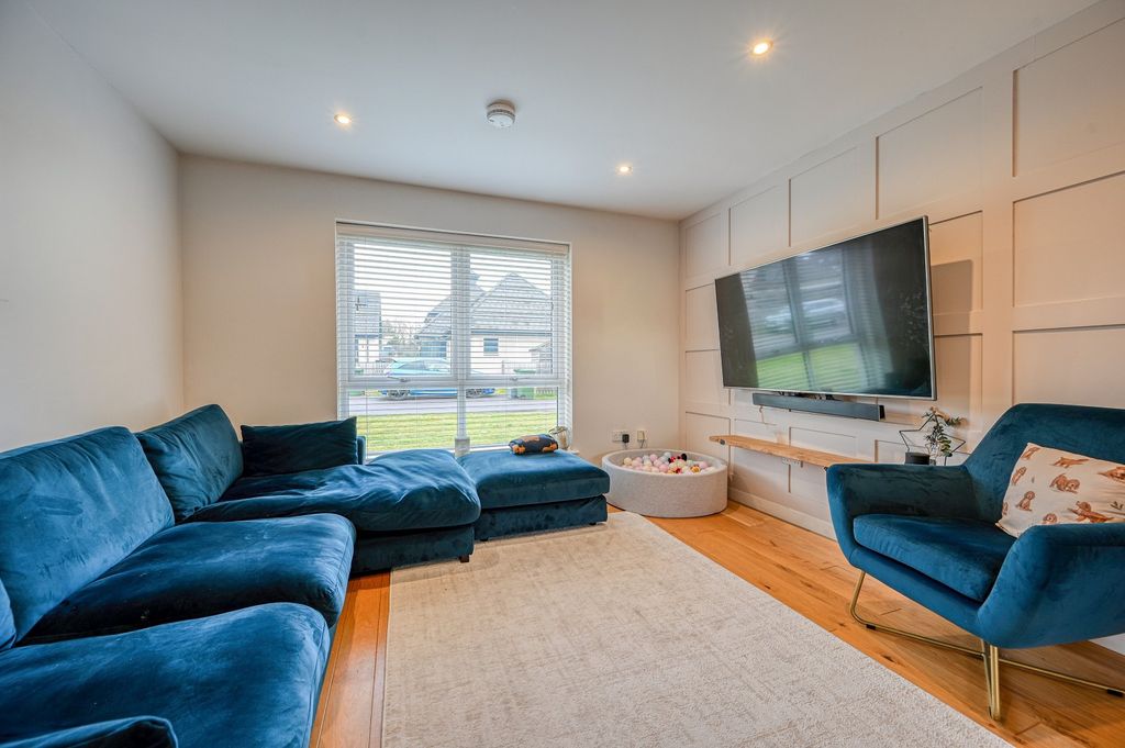 Property photo 2 of 20 Not Specified