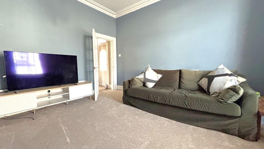 Property photo 3 of 15 Joining Bank Living Room 2.Jpeg