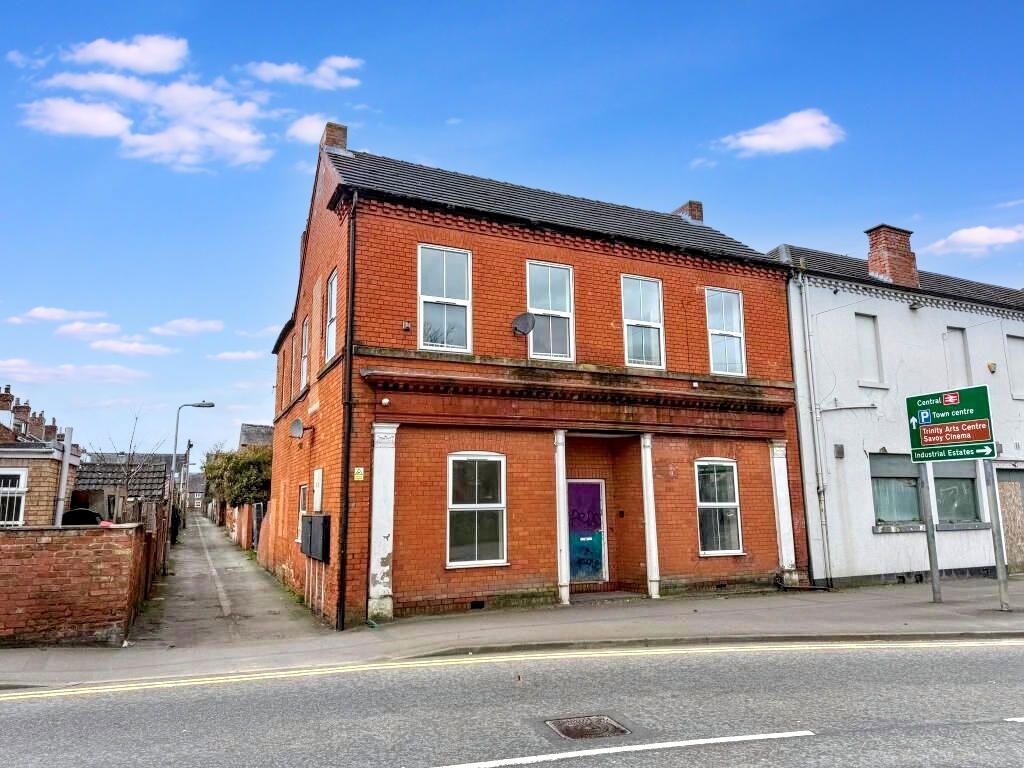 Property photo 1 of 14