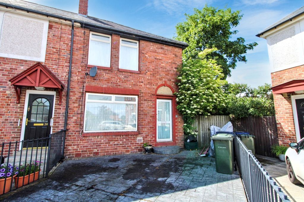 Property photo 1 of 6
