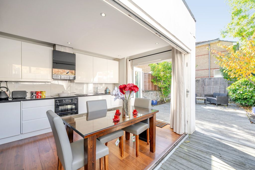 Property photo 1 of 16 Picture No. 52