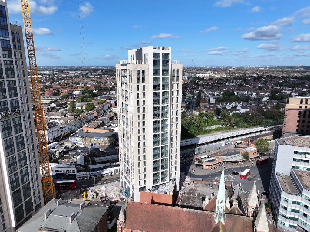 Additional image 8 of 2 bed flat for saleStation Road, Apartments, Croydon CR0