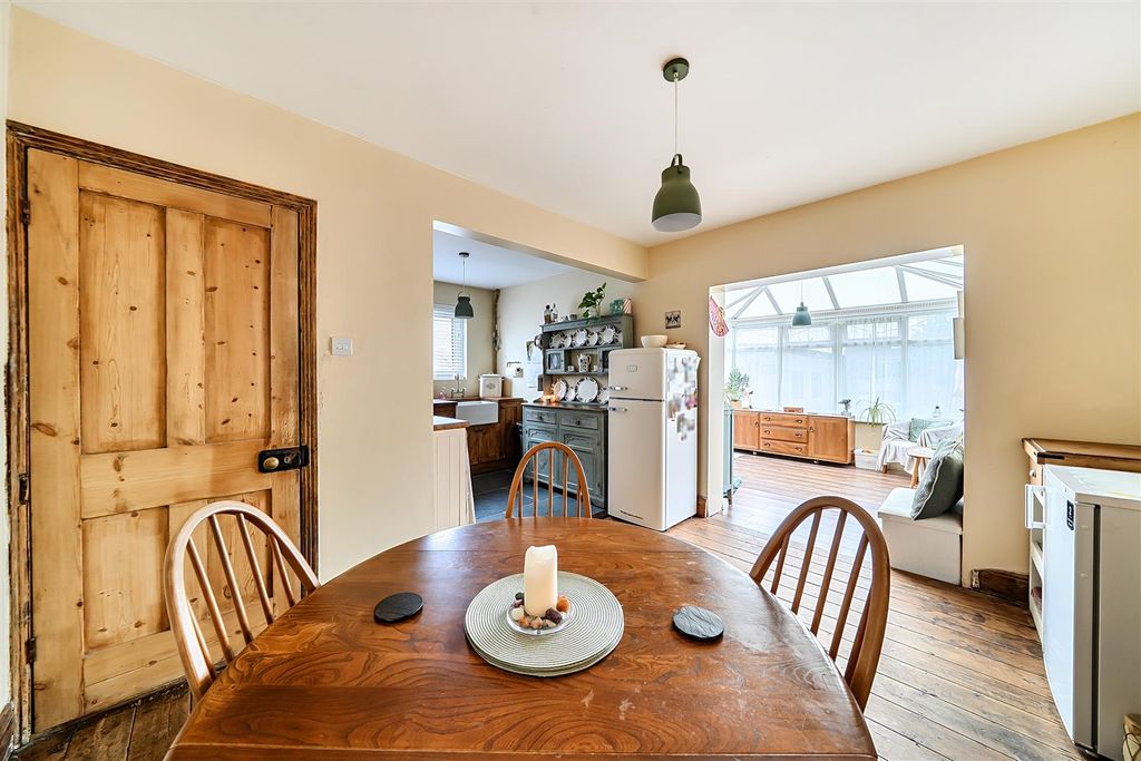 Property photo 3 of 21 Open Plan Kitchen-Diner.Jpg