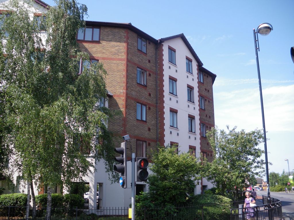 Property photo 1 of 6