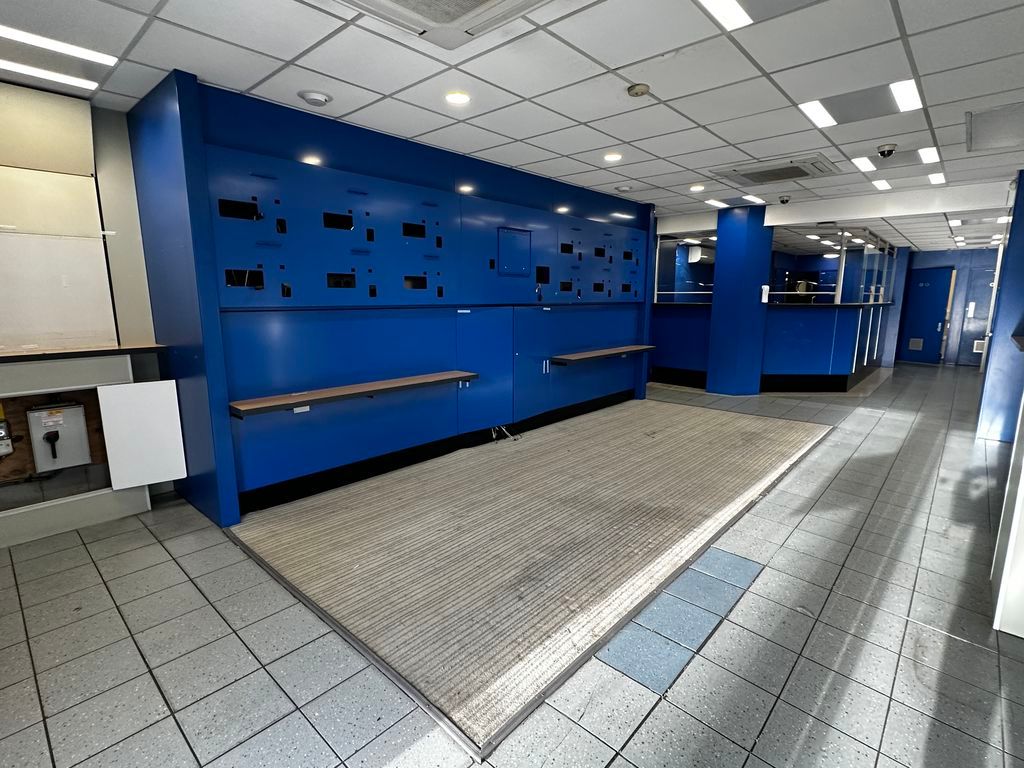 Property photo 2 of 10 Photo 4