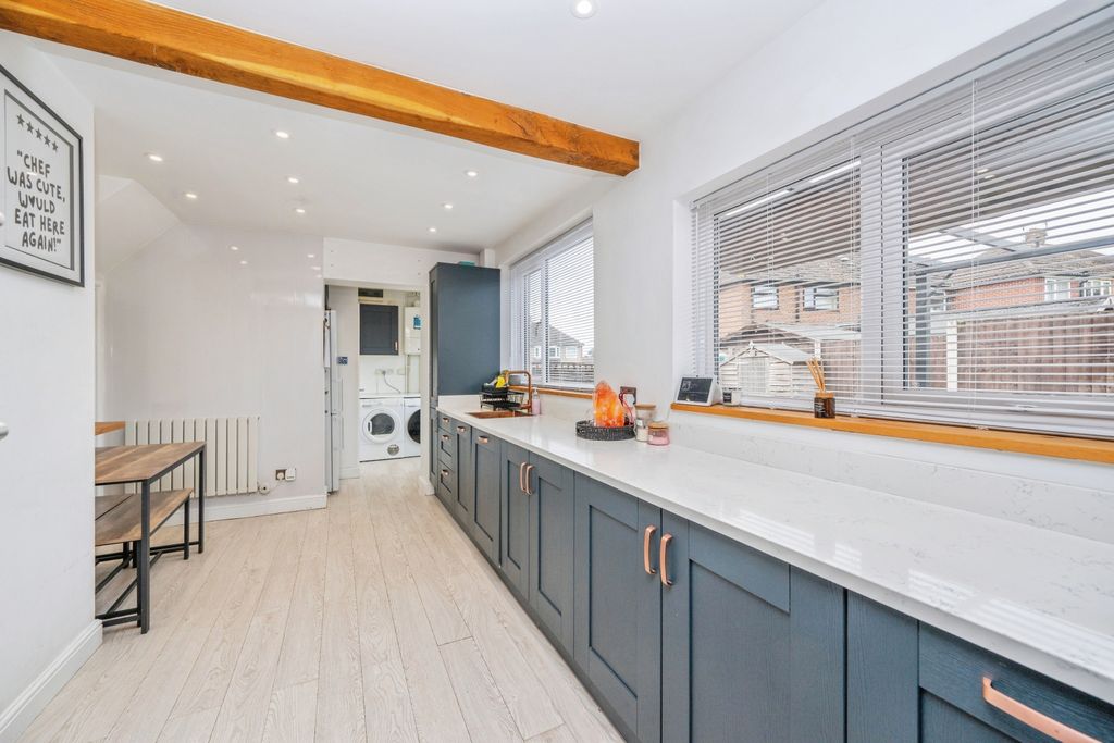 Property photo 2 of 20 Kitchen Diner