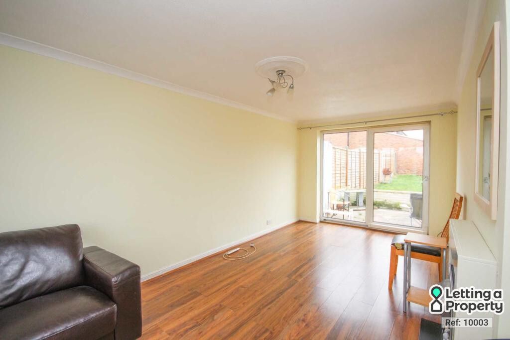Property photo 3 of 8