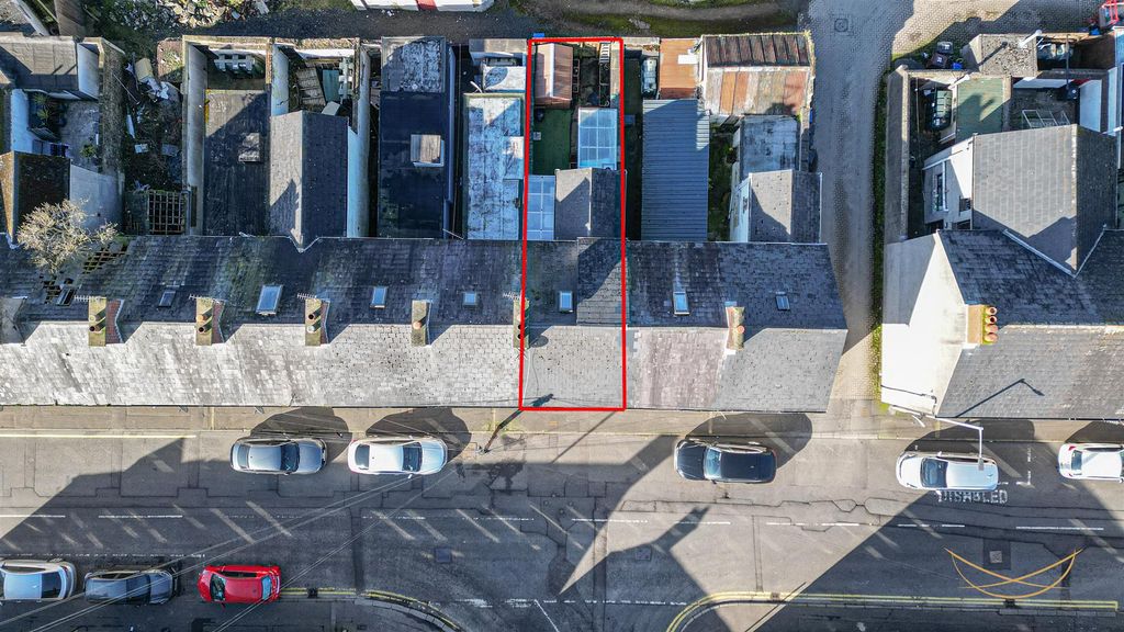 Property photo 2 of 43 Dhp-6.Jpg