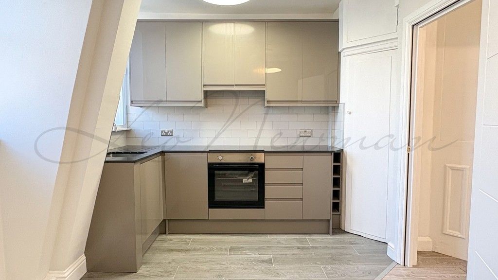 Property photo 1 of 17 Jpg