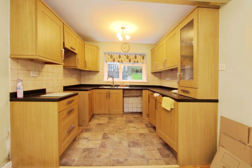 Property photo 3 of 25
