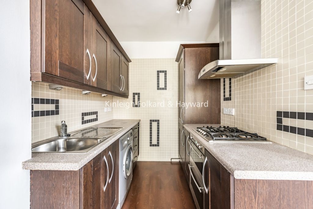 Property photo 2 of 9 42Beebae-Ad41-47Fc-8