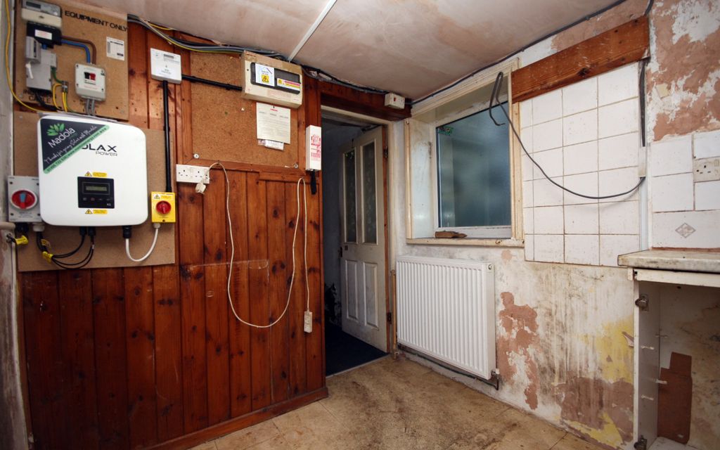 Property photo 3 of 7