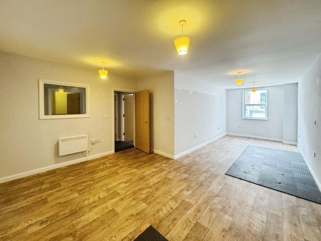 Property photo 2 of 10 Pbox-Living_Room-330229.Jpeg