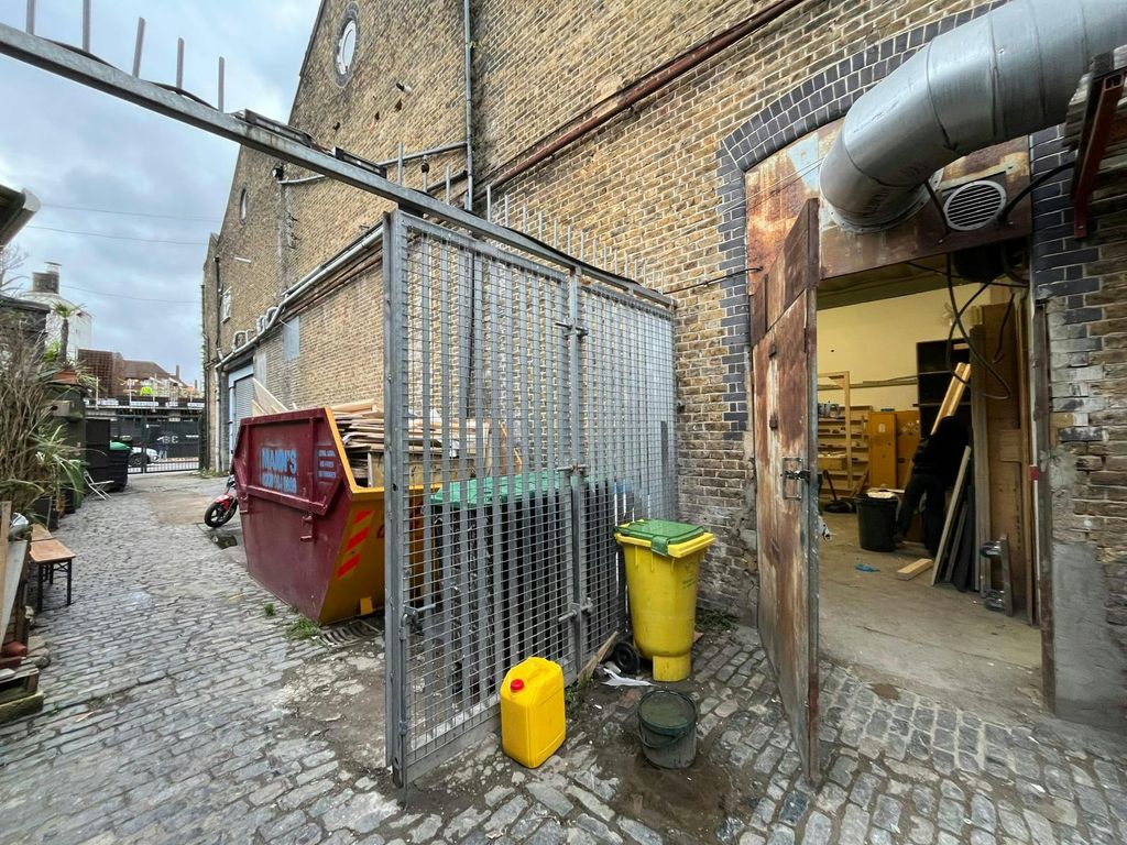 Property photo 1 of 5 Image.Jpeg