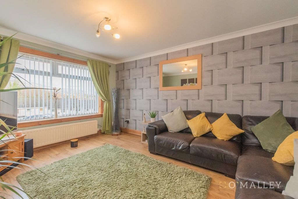 Property photo 2 of 13 Living Room