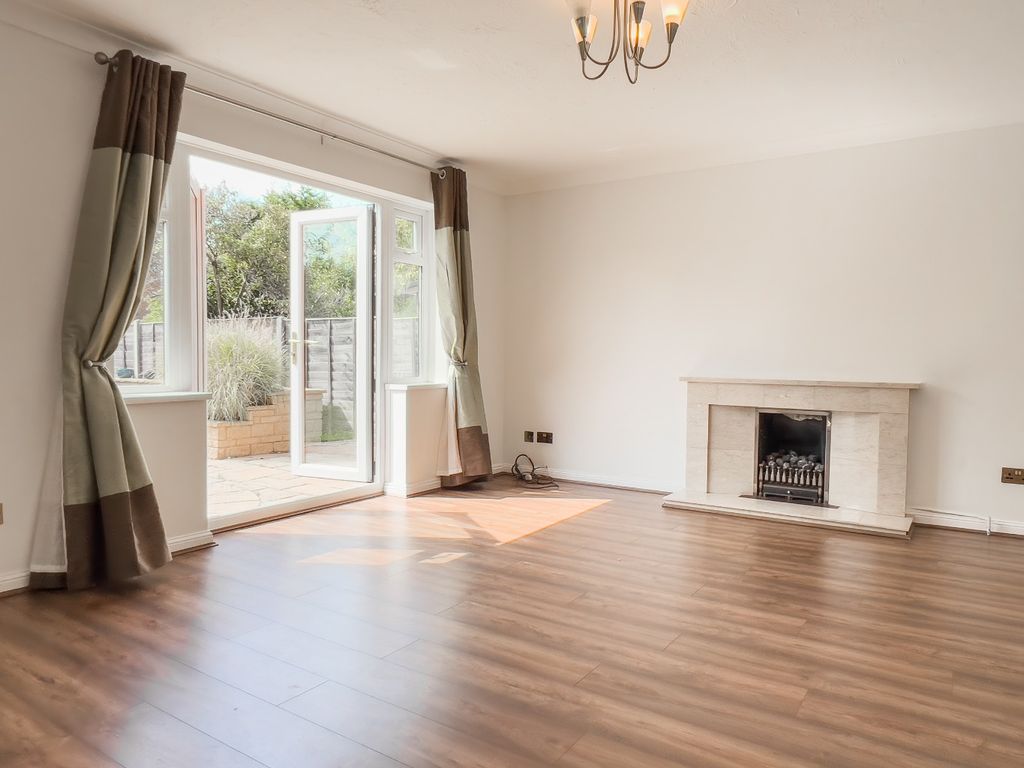 Property photo 2 of 23 4113183