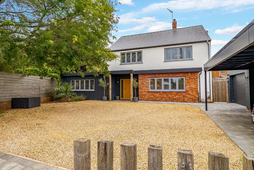 Property photo 1 of 47 4497060