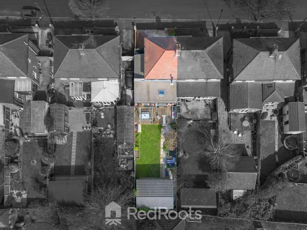 Property photo 3 of 35 4376803