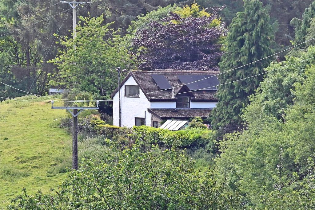 Property photo 3 of 38 Sunnybank Setting