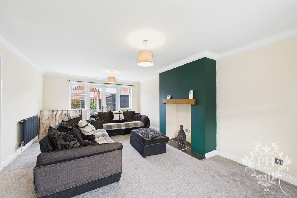 Property photo 2 of 15 Cam02002G0-Pr0212-Still017.Jpg