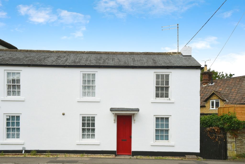 Property photo 1 of 17