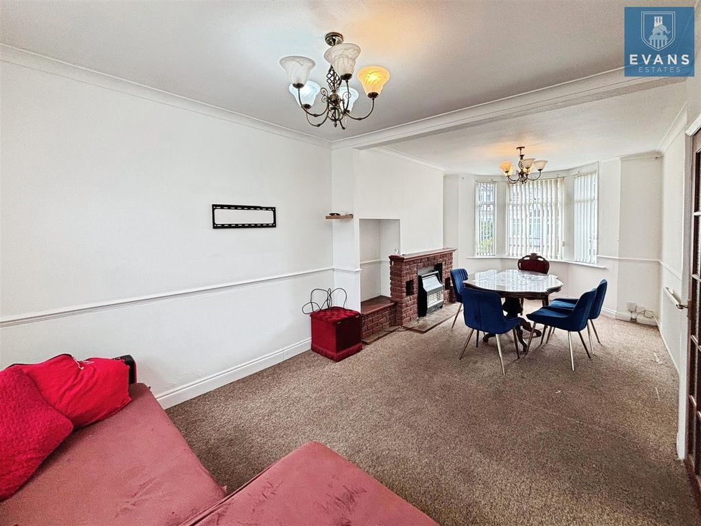 Property photo 2 of 14 Living Room