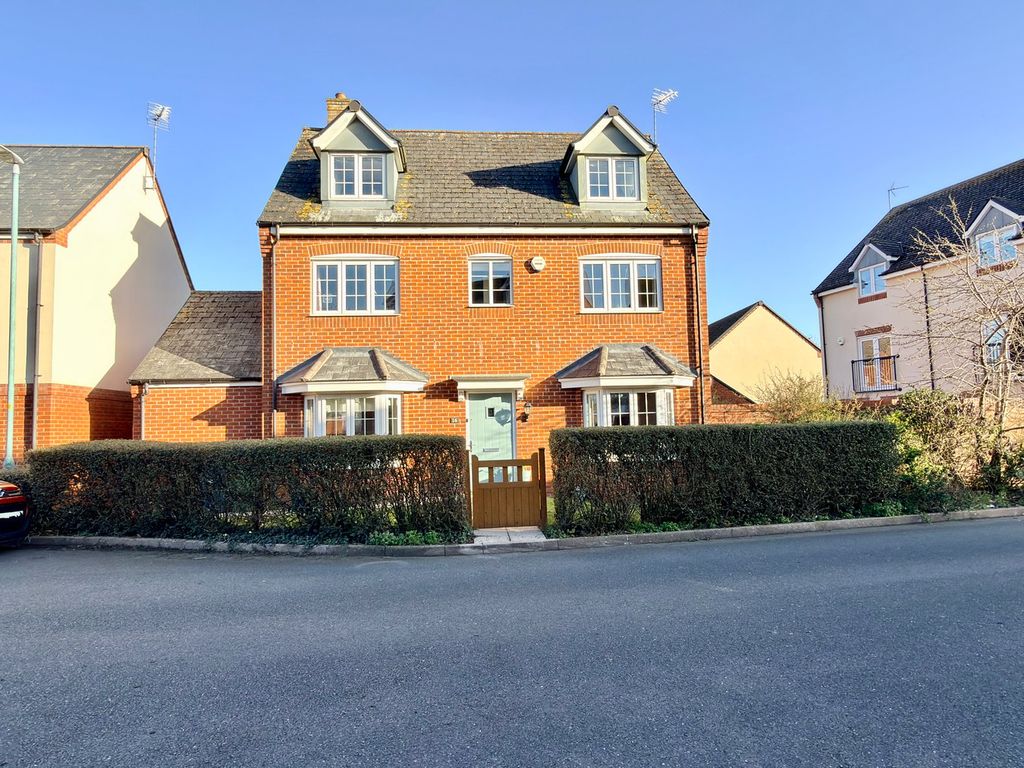 Property photo 1 of 13