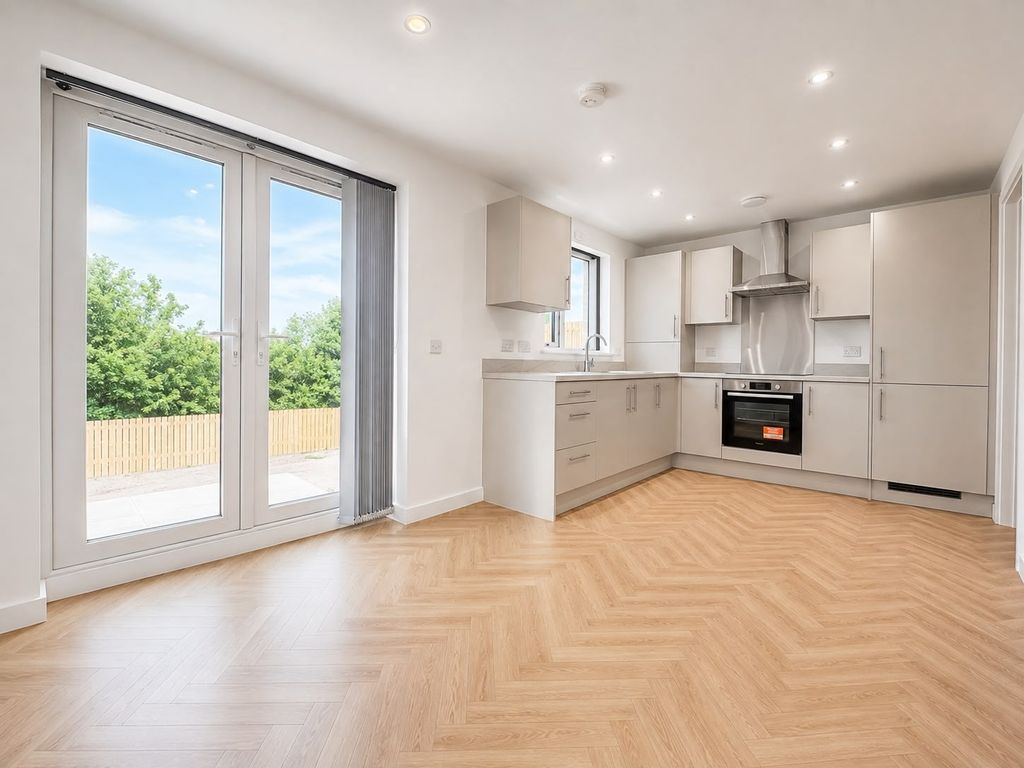 Property photo 1 of 16 Kitchen