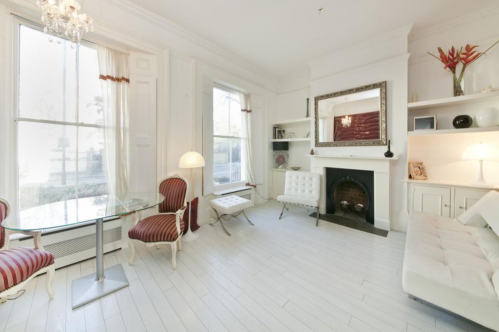 Property photo 1 of 5