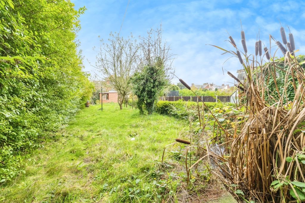 Property photo 2 of 24