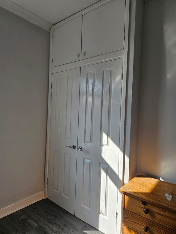 Property photo 3 of 8 Gallery