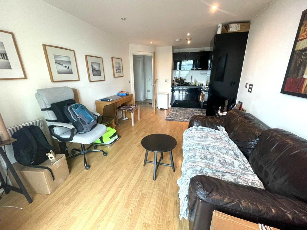 Property photo 3 of 9 Picture No. 02