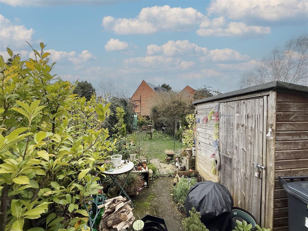 Property photo 2 of 7