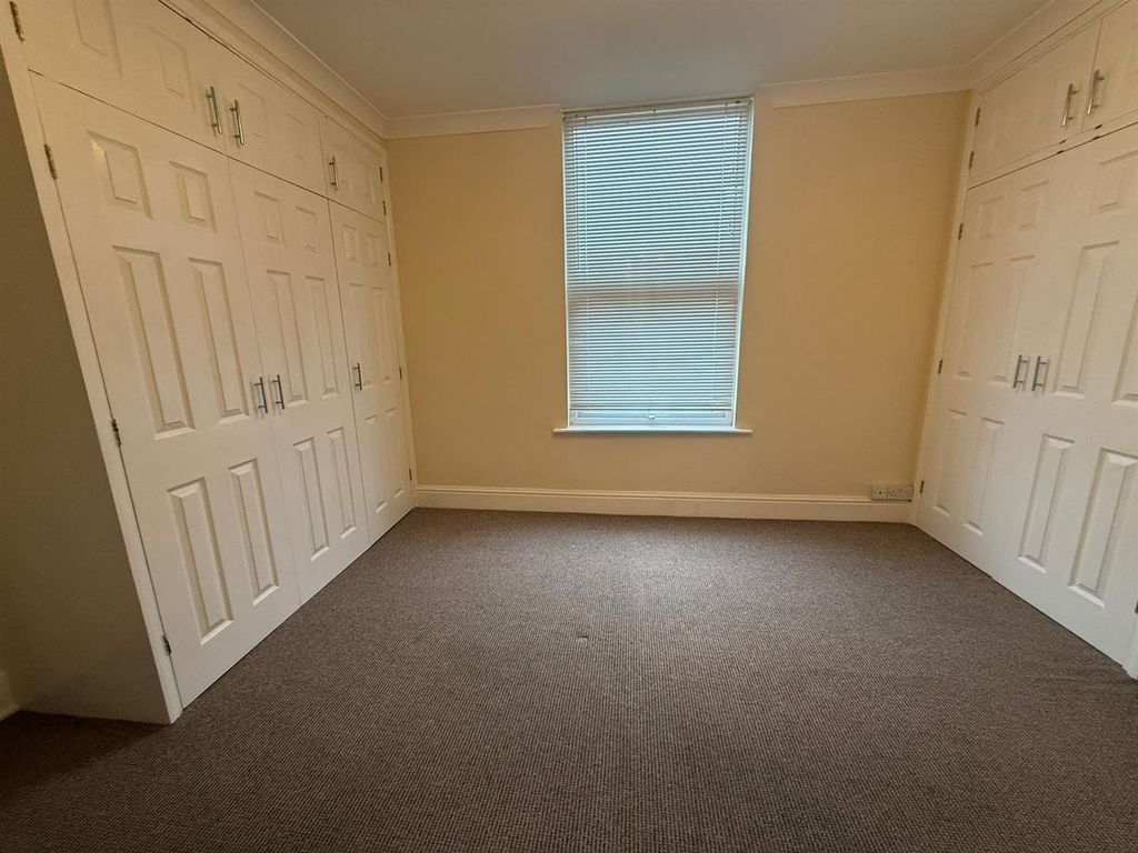 Property photo 3 of 7 Photo-2026-01-08-14-25-28 3.Jpg