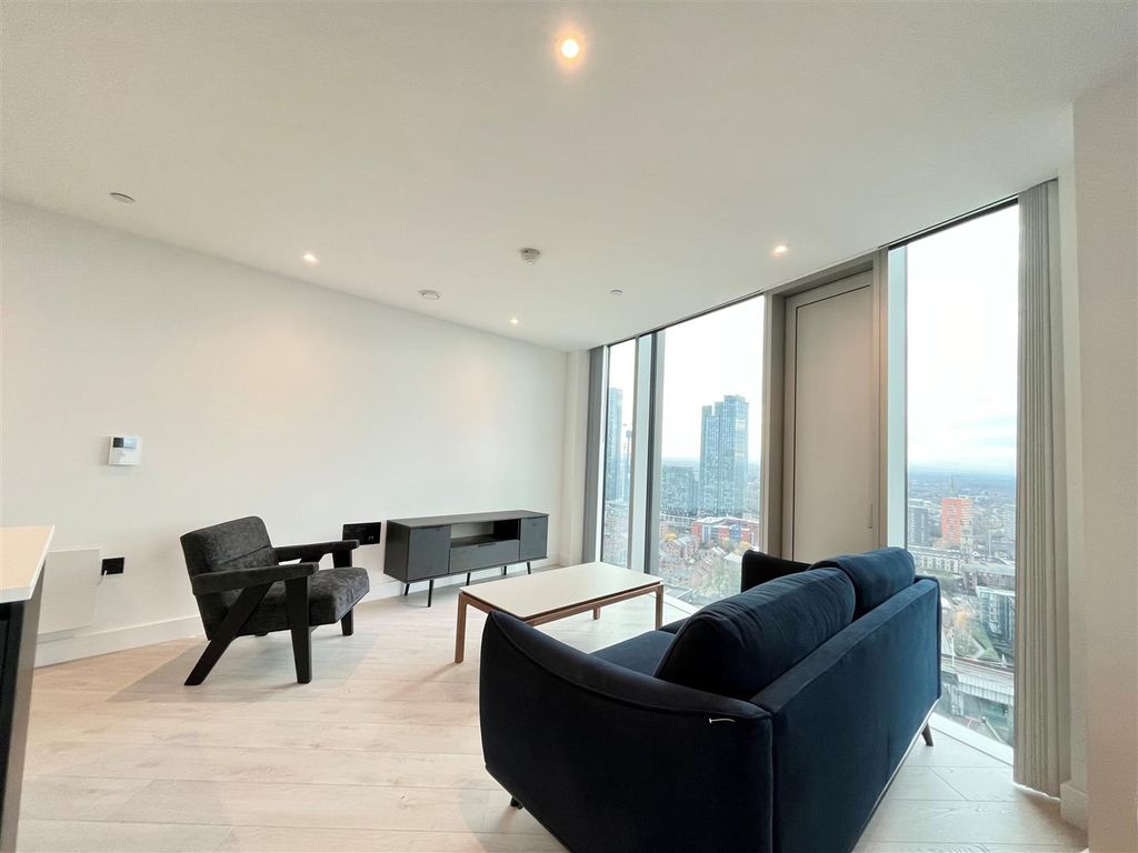 Property photo 3 of 26