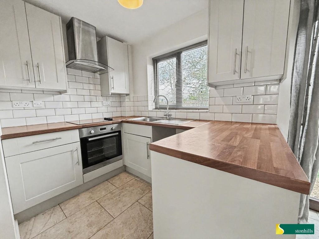 Property photo 2 of 10 1.Jpg