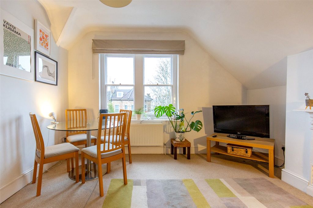 Property photo 3 of 14 Picture No. 03