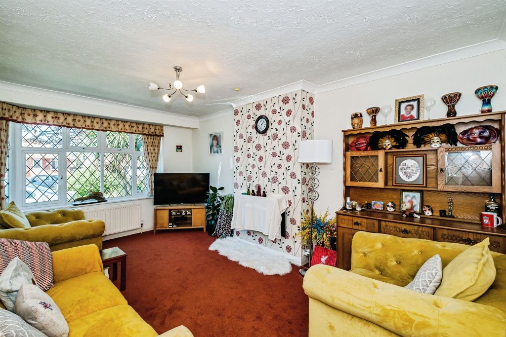 Property photo 2 of 26