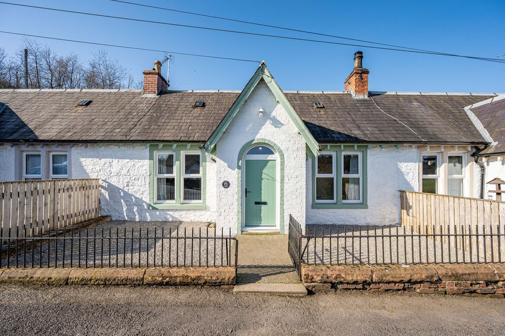 Property photo 1 of 19