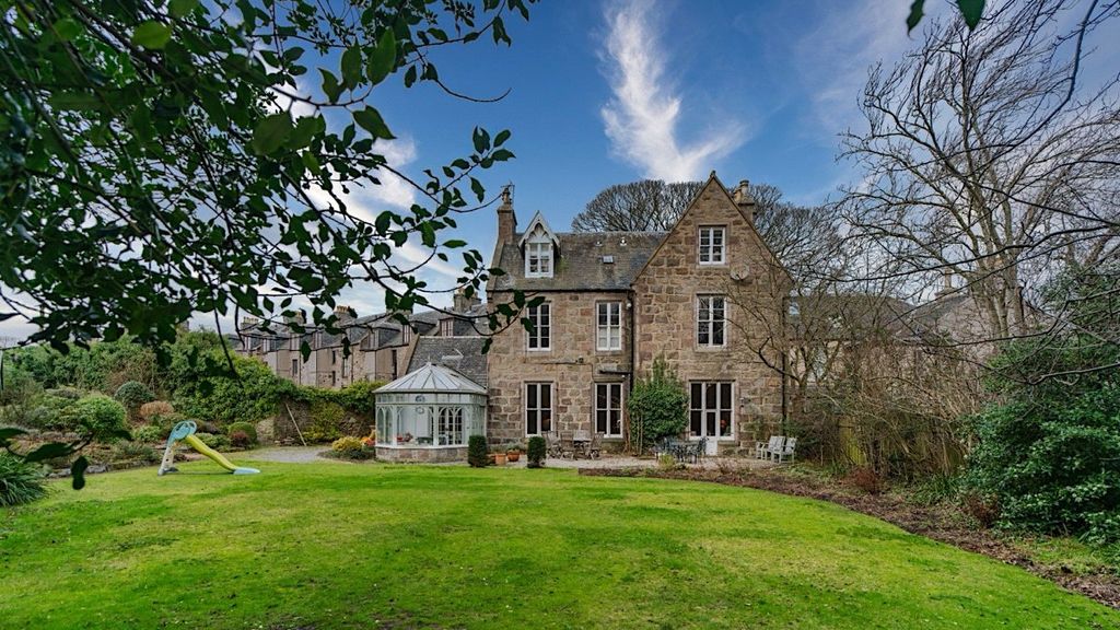 Property photo 1 of 13 Rear Elevation