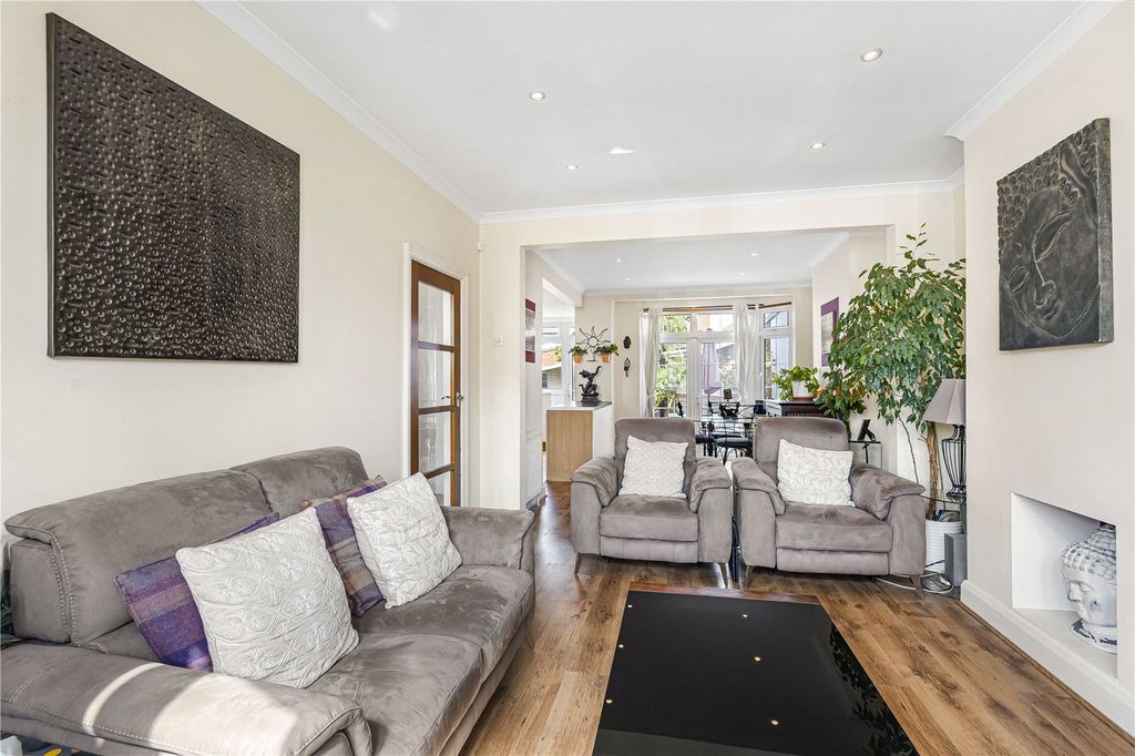 Property photo 3 of 16 Reception Room