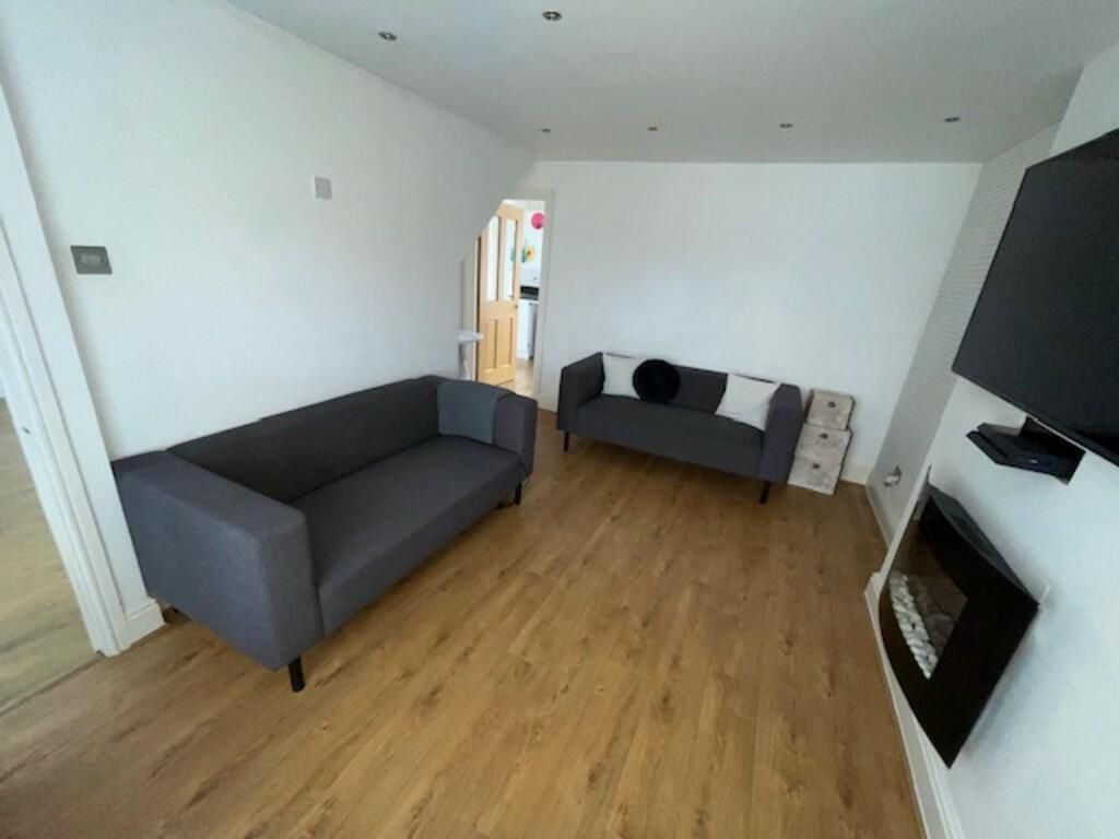 Property photo 2 of 14 5955Fab3Fb1B266Ac9A8E26E2Da98890.Jpeg