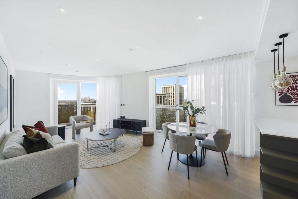 Property photo 2 of 7 Dsc_4431_High