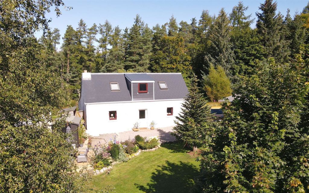 Property photo 1 of 24