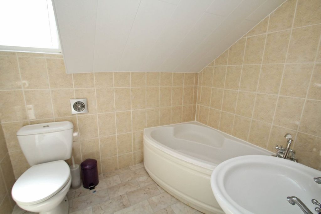 Property photo 3 of 17 Picture No. 07